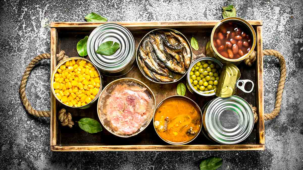 کنسرو و غذای آماده