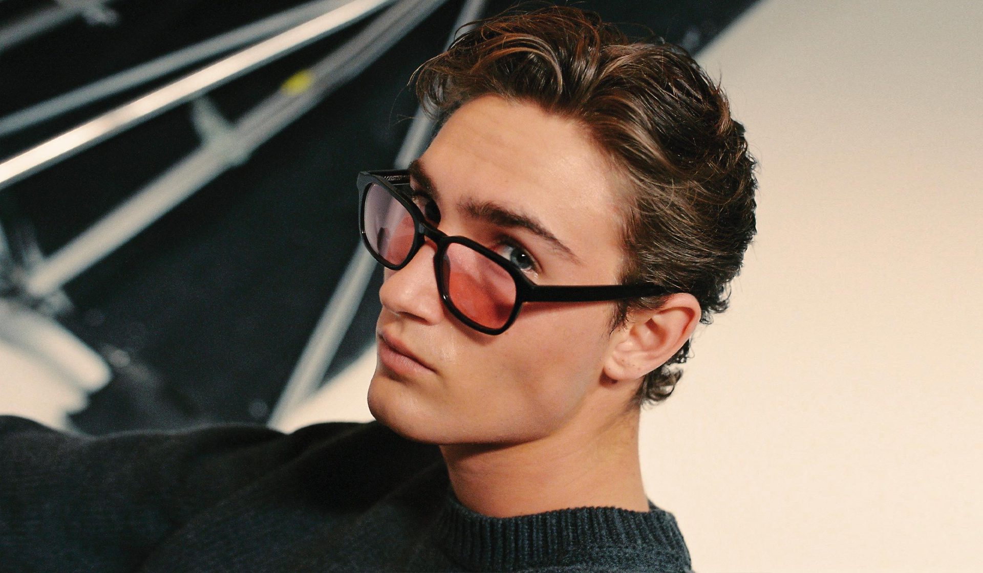 راهنمای کامل تشخیص عینک آفتابی اصل