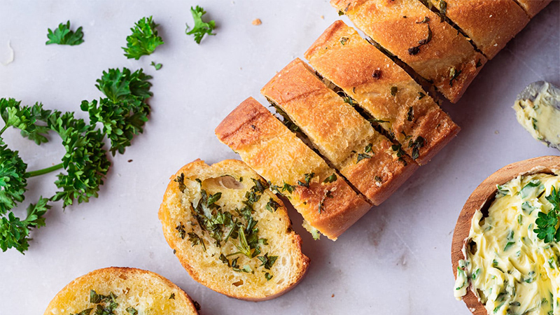 طرز تهیه نان سیر