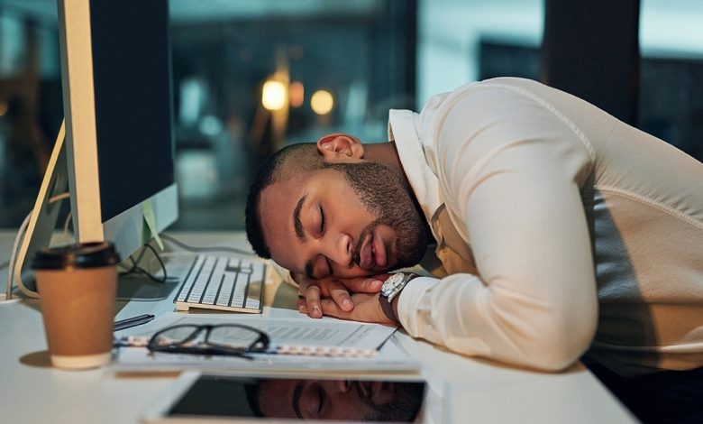 چرا برخی افراد همیشه خسته هستند؟