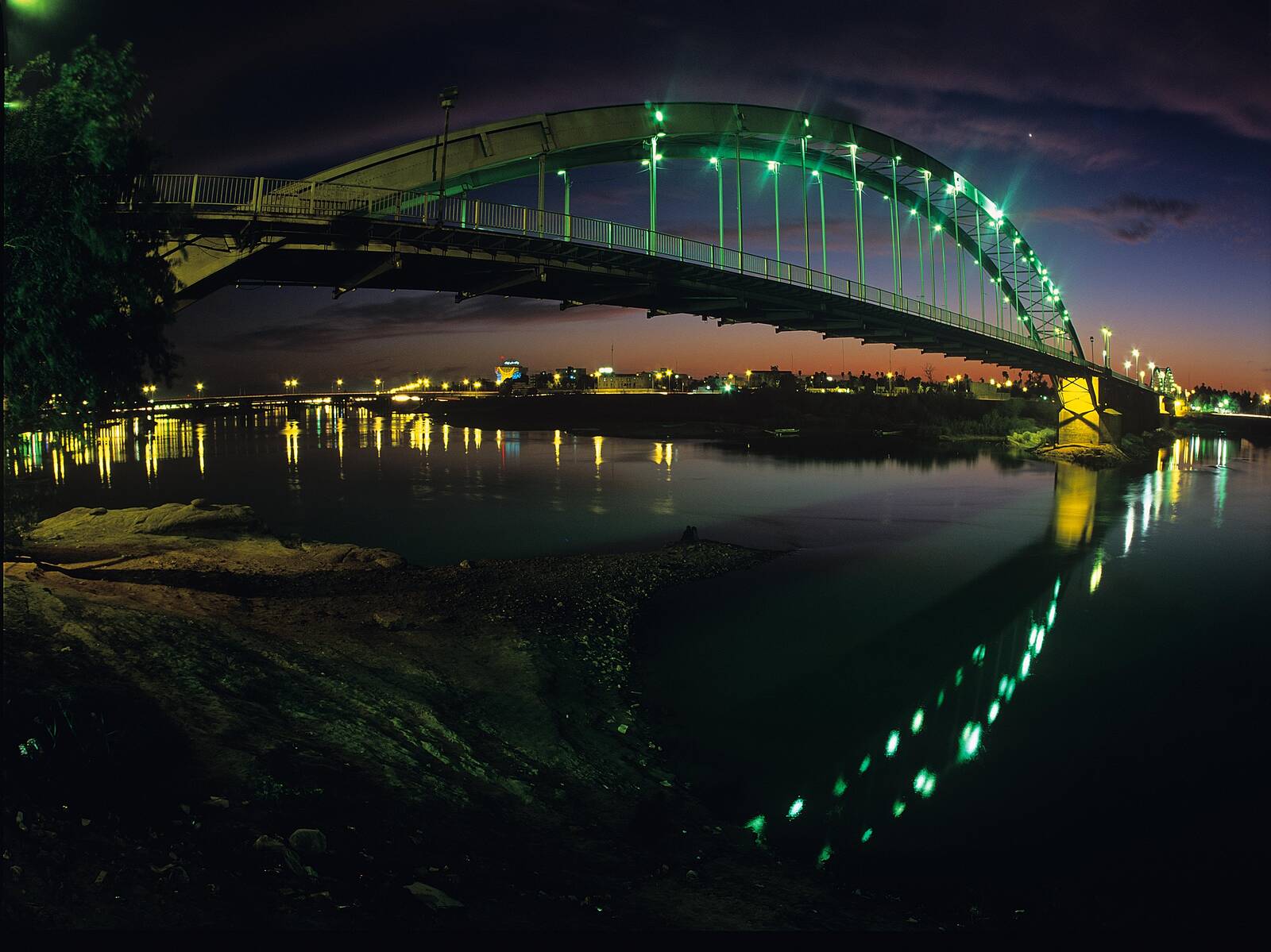 شب در اهواز کجا بریم؟