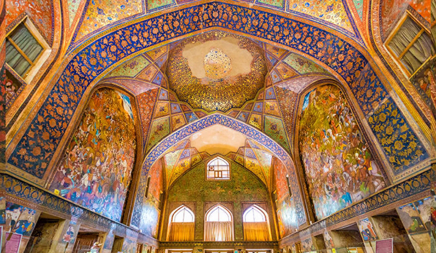 کاخ چهلستون