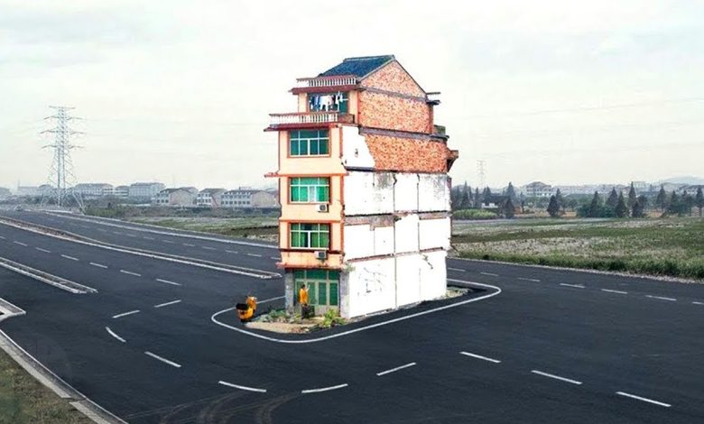 لجبازی پرهزینه؛ مردی که خانه‌اش را نفروخت، حالا در بزرگراه زندگی می‌کند