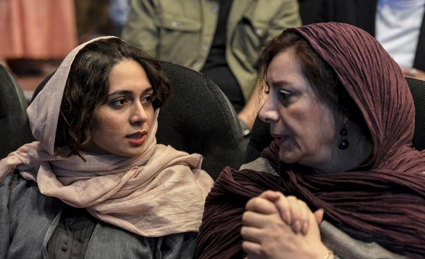 مادر پگاه آهنگرانی 