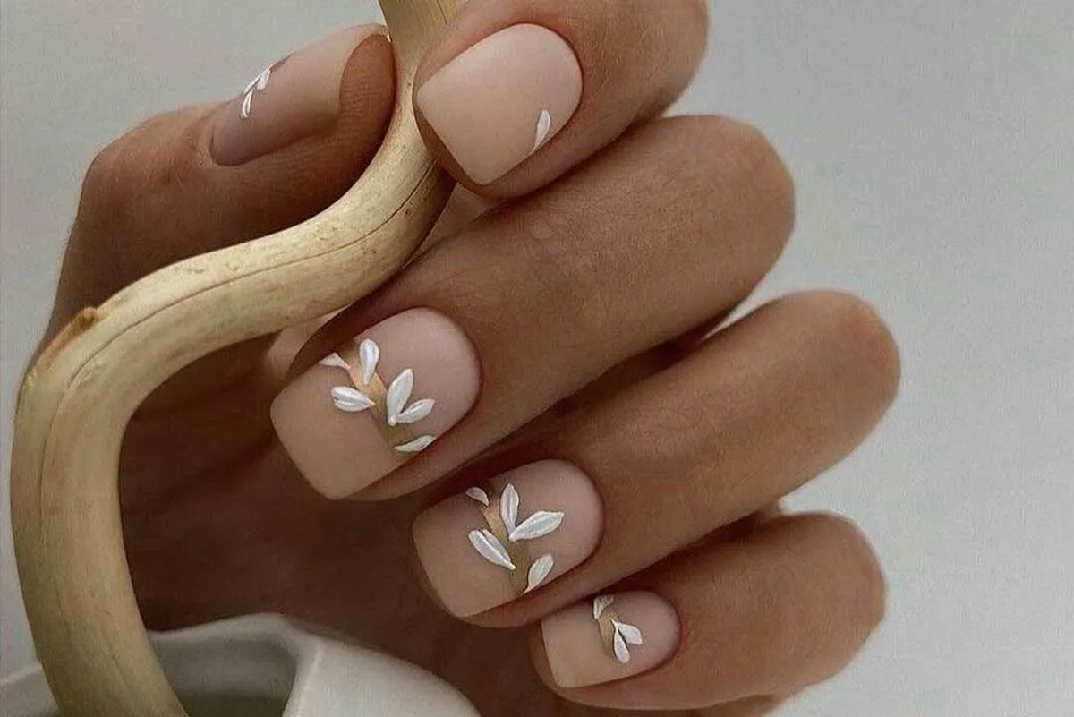 ۱8 ایده جذاب برای مدل ناخن کوتاه