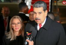 بازداشت نیکلاس مادورو و همسرش در حمله ایالات متحده به پایتخت ونزوئلا
