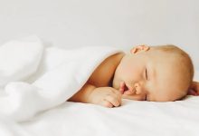 چگونه نوزاد را به خواب مستقل عادت دهیم؟