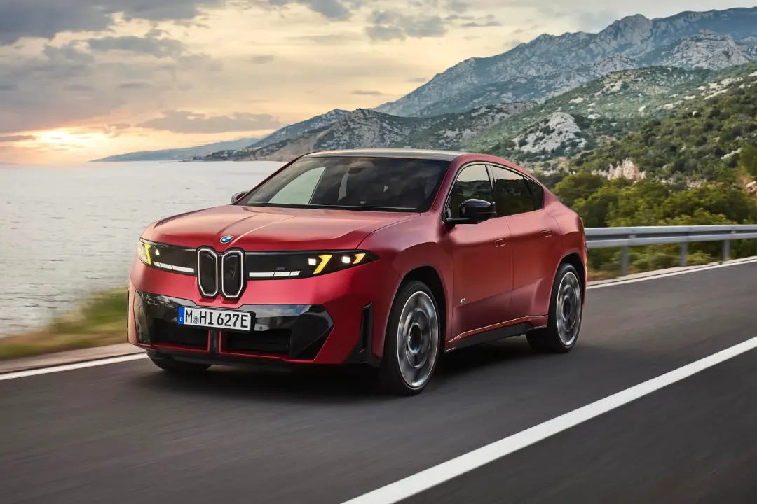 BMW iX4؛ شاسیبلند کوپه برقی با برد نزدیک به ۷۰۰ کیلومتر