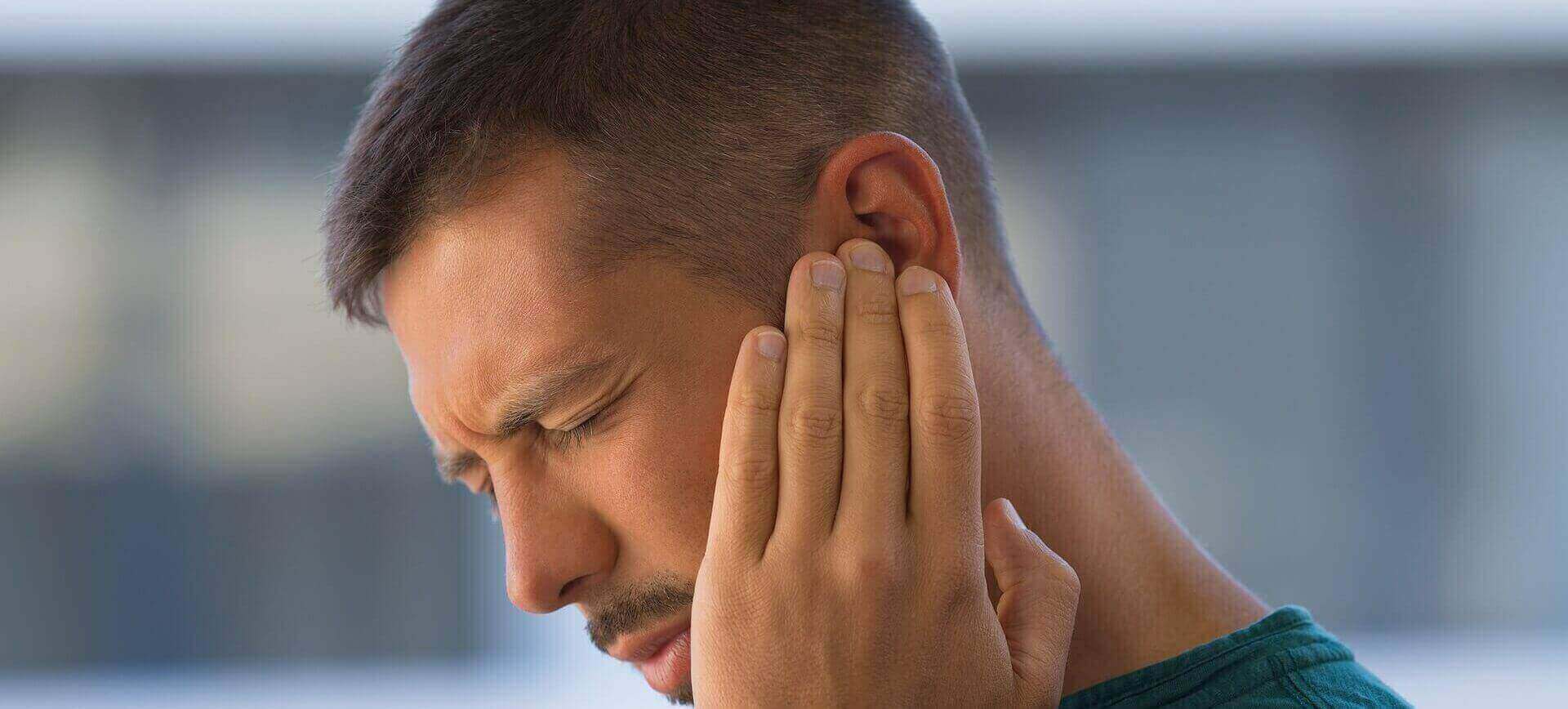 ۲. گوشدرد و افزایش احتمال مشکلات گوش میانی