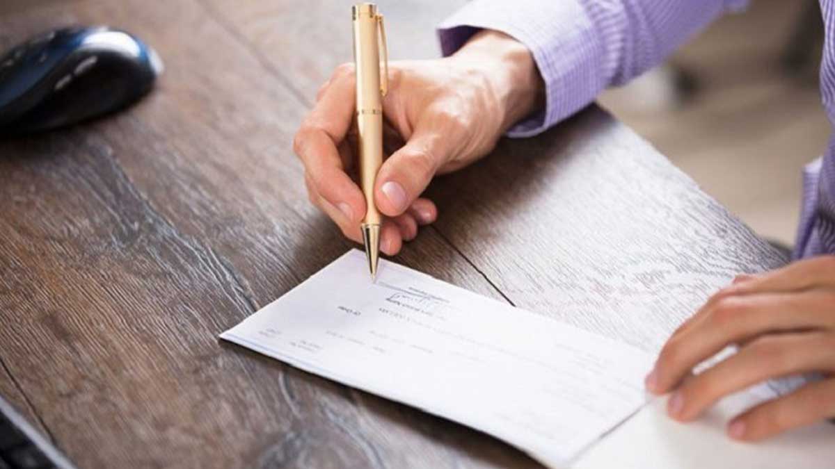 هنگام تحویل گرفتن چک چه چیزهایی را بررسی کنیم؟